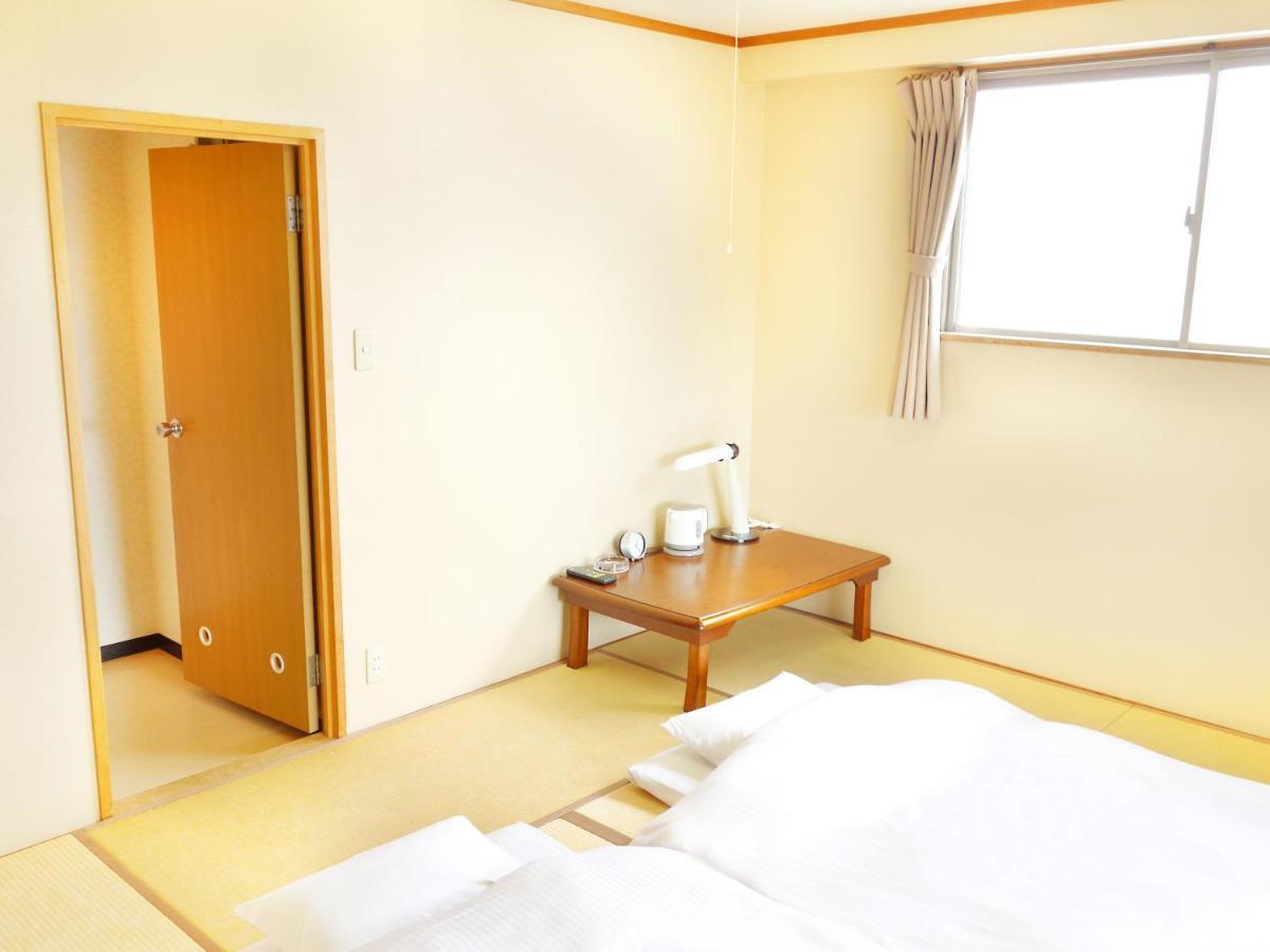 Hotel Abest Kochi Buitenkant foto